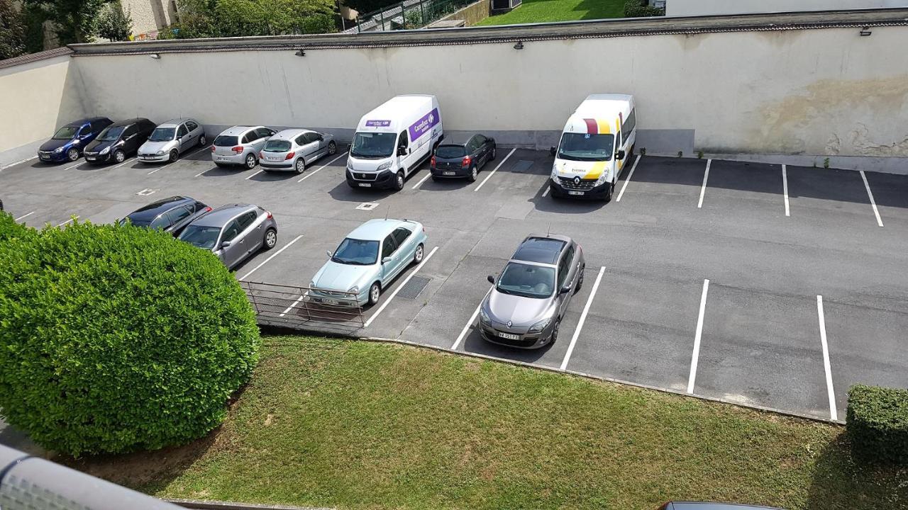 Appartamento Victoria-T2-41m2-Balcon, wifi, linge, produits, ménage inclus Reims Esterno foto